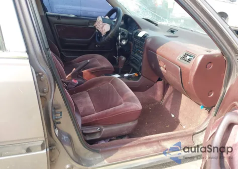 1992 Honda Accord Dx из США, поврежденный, VIN 1HGCB7643NA202599